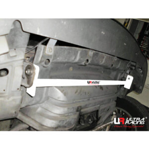 Ultra Racing zadnja torzijska prečka za Nissan Elgrand E51 3.5 V6 4WD