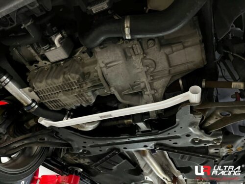 Ultra Racing sprednja spodnja ojačitev šasije za Ford Fiesta ST VI (JA8)
