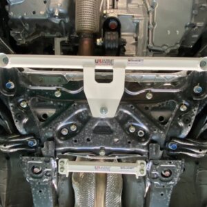 Ultra Racing sprednja spodnja ojačitev šasije za Honda Civic XI (FE) 1.5T