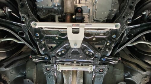 Ultra Racing sprednja spodnja ojačitev šasije za Honda Civic XI (FE) 1.5T