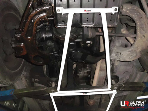 Ultra Racing sprednja spodnja ojačitev šasije za Daihatsu Feroza I F300