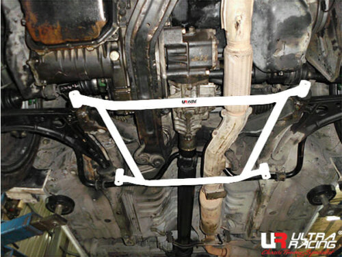 Ultra Racing sprednja spodnja ojačitev šasije za Mitsubishi Space Runner I (N1/N2)