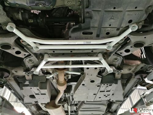 Ultra Racing sprednja spodnja ojačitev šasije za Lexus NX AZ10/Toyota Harrier XU60