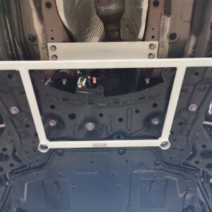 Ultra Racing sprednja spodnja ojačitev šasije za Toyota Corolla Cross XG10 1.8 2WD/HYBRID