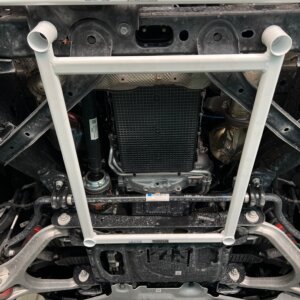 Ultra Racing sprednja spodnja ojačitev šasije za Ford Ranger Raptor P-703