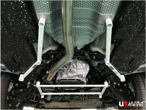Ultra Racing sprednja zgornja ojačitev šasije za Subaru XV II (GT) 2.0 4WD