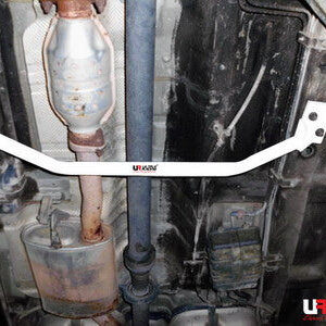 Ultra Racing srednja spodnja ojačitev šasije za Hyundai Santa Fe II CM