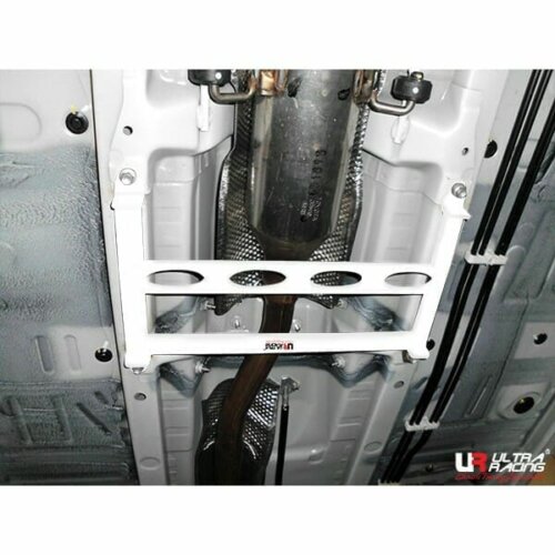 Ultra Racing srednja spodnja ojačitev šasije za Toyota Vios XP150