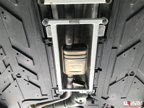 Ultra Racing srednja spodnja ojačitev šasije za Mercedes-Benz A-Class V177/W177