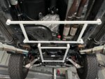 Ultra Racing srednja spodnja ojačitev šasije za Ford Ranger Raptor P-703