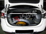 Ultra Racing zadnja opornica za Mazda 2 DE Sedan