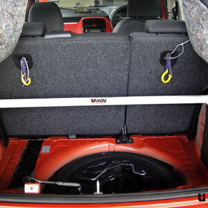 Ultra Racing zadnja opornica za Fiat Grande Punto I
