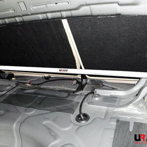 Ultra Racing zadnja opornica za Ford Mondeo IV (BA7)
