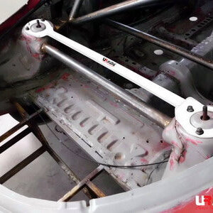 Ultra Racing zadnja opornica (strut bar) za Mazda RX-7 III (FD)
