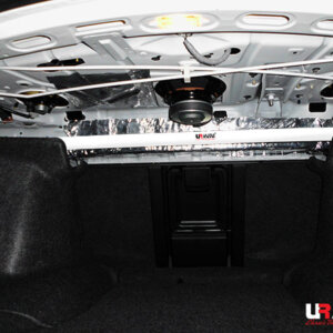 Ultra Racing zadnja opornica za Honda Accord VIII/Acura TSX II/Proton Perdana II