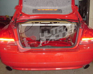 Ultra Racing zadnja opornica za Volvo S60/S60R I (P2)