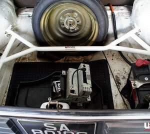 Ultra Racing zadnja opornica (strut bar) za Mitsubishi Lancer II A174