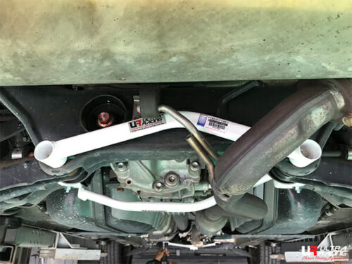 Ultra Racing zadnja spodnja ojačitev šasije za Mitsubishi ASX I 2.0 4WD