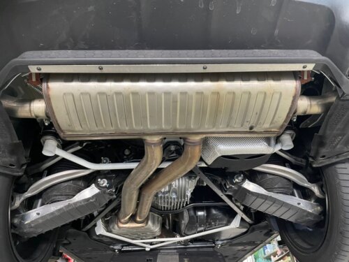 Ultra Racing zadnja spodnja ojačitev šasije za Porsche Cayenne III (9Y0)/Cayenne Coupe III (9YB)