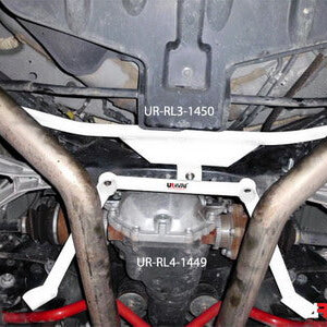 Ultra Racing zadnja spodnja ojačitev šasije za Nissan 370Z Z34, Infiniti G V36 in Nissan Skyline V36