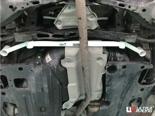 Ultra Racing zadnja spodnja ojačitev šasije za Mazda 3 BM