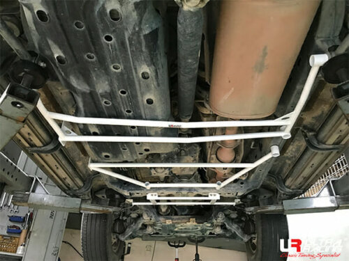 Ultra Racing 4-točkovna zadnja spodnja ojačitev šasije za Toyota Land Cruiser Prado J150
