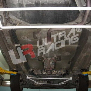 Ultra Racing zadnja spodnja ojačitev šasije za Mitsubishi Colt/Colt Plus Z30