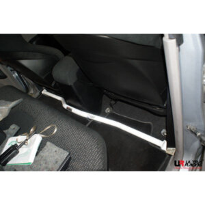 Ultra Racing notranja ojačitev karoserije za Mitsubishi Triton/L200 IV