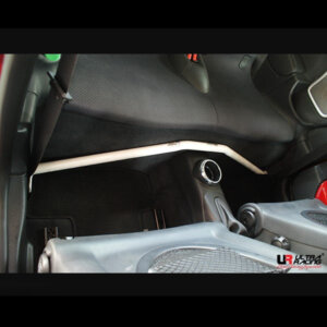 Ultra Racing notranja ojačitev karoserije za Mini Cooper I R50