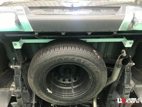 Ultra Racing zadnja torzijska palica za Ford Ranger IV (TKE)