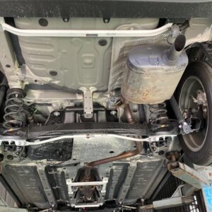 Ultra Racing zadnja spodnja ojačitev šasije za Toyota Corolla Cross XG10 1.8 2WD