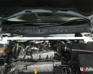 Ultra Racing sprednja zgornja opornica blažilnikov za VW Golf 4 (1J)
