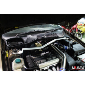 Ultra Racing sprednja zgornja opornica za Volvo 850/V70