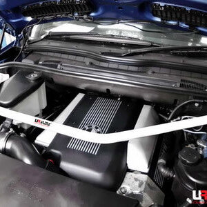 Ultra Racing sprednja zgornja opornica blažilnikov za BMW X5 E53