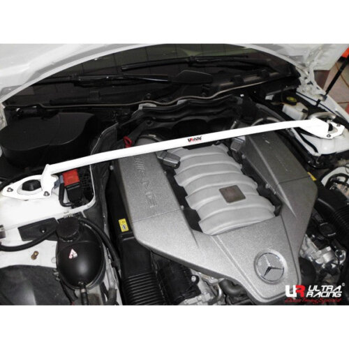 Ultra Racing sprednja zgornja opornica za Mercedes-Benz C-Class W204