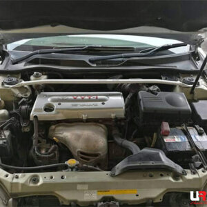 Ultra Racing sprednja zgornja opornica blažilnikov za Toyota Camry XV30 2.4