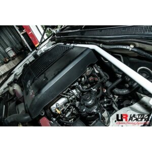 Ultra Racing sprednja zgornja opornica blažilnikov za Toyota Fortuner I/Hilux VII