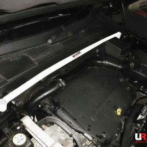 Ultra Racing sprednja zgornja opornica blažilnikov za Land Rover Freelander 2 L359 2.2D 2WD
