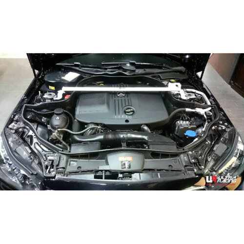 Ultra Racing sprednja zgornja opornica blažilnikov za Mercedes-Benz E-Class W212/CLS W218