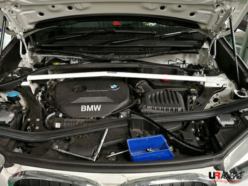 Ultra Racing sprednja zgornja opornica blažilnikov za BMW X1 F48