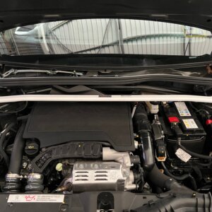 Ultra Racing sprednja zgornja opornica blažilnikov za Peugeot 2008 II