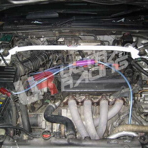 Ultra Racing sprednja zgornja opornica blažilnikov za Honda Accord IV CB