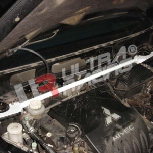 Ultra Racing sprednja zgornja opornica blažilnikov za Mitsubishi Colt VI Z30
