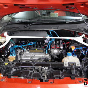 Ultra Racing sprednja zgornja opornica blažilnikov za Fiat Grande Punto I 1.4 8V