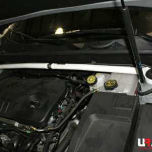 Ultra Racing sprednja zgornja opornica blažilnikov za Chevrolet Malibu VIII 2.0D 2WD