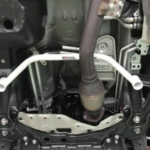Ultra Racing srednja spodnja ojačitev šasije za Toyota Alphard/Vellfire AH30