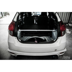 Ultra Racing zadnja opornica za Toyota Yaris III (XP130)