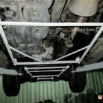 Ultra Racing zadnja spodnja ojačitev šasije za Toyota Fortuner II (AN150)