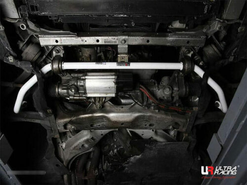 Ultra Racing sprednji stabilizator za BMW 5 F10