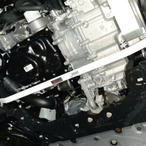 Ultra Racing sprednja spodnja ojačitev šasije za Ford Focus IV